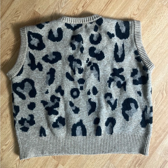 Anthropologie Leopard Print Knit Sweater Vest - Picture 2 of 6